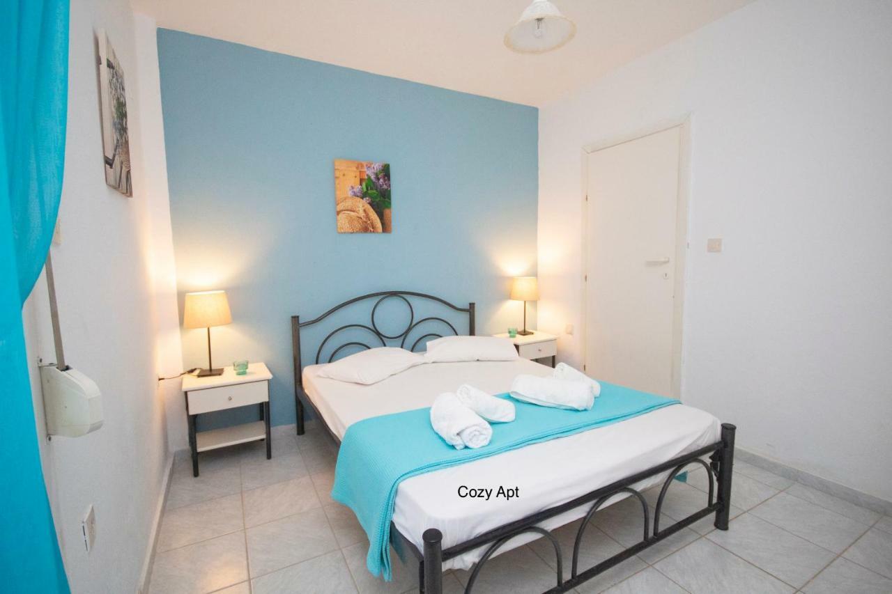Aello Sea-Seafront Apartments Skála Foúrkas Eksteriør billede